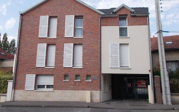 Appartement à louer    1 pièce •  Compiègne