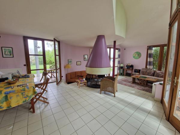 Maison à vendre 10 pièces TONNAY CHARENTE PROCHE