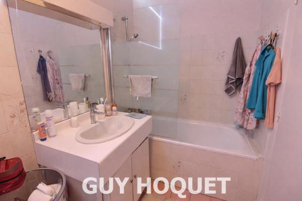 Appartement Suresnes 1 pièce(s) 36 m2