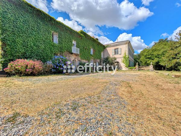 Maison
         12 pièces
        - 554 m² 298 000 € *