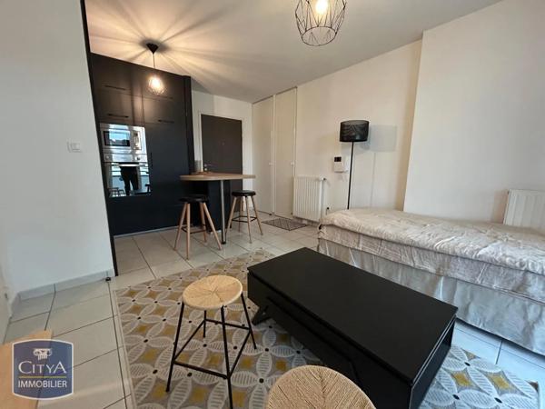 Appartement à louer 2 pièces 37.6m²