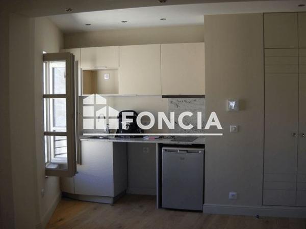 Location Appartement 2 pièces 34.61 m² - 28 RUE SAINTE CATHERINE Avignon 84000