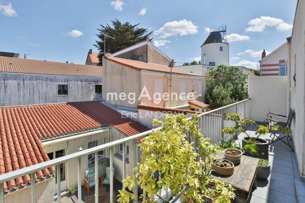 Maison à LES SABLES-D'OLONNE, 85100 - 6 pièces 140m²
