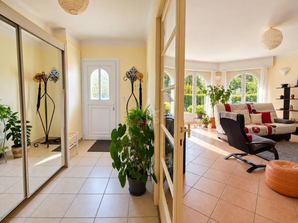 DAX – Maison de caractère de 112 m², architecture singulière et beau potentiel
