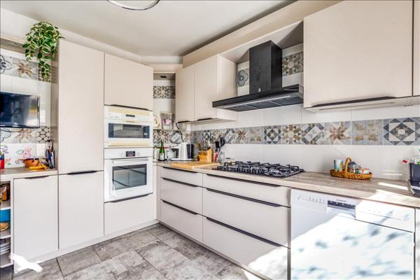 Maison à vendre |  Baillargues |  5 pièces | 165 m²