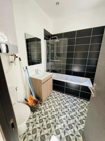 Location Studio 1 pièces 19 m2 à Saint-Quentin