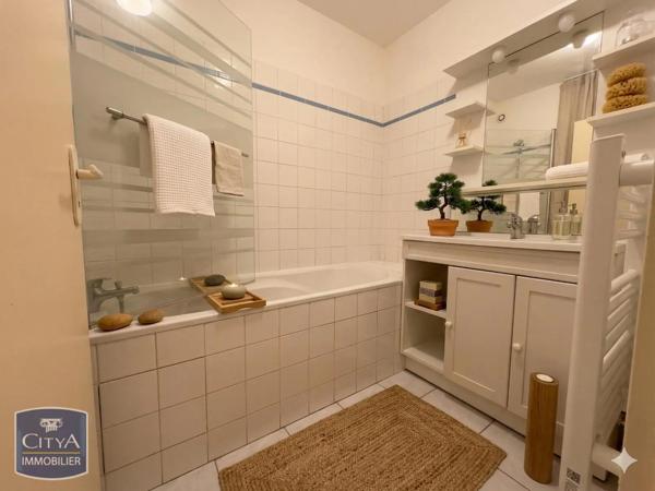 Appartement à vendre 68m² Saintes (17100)
