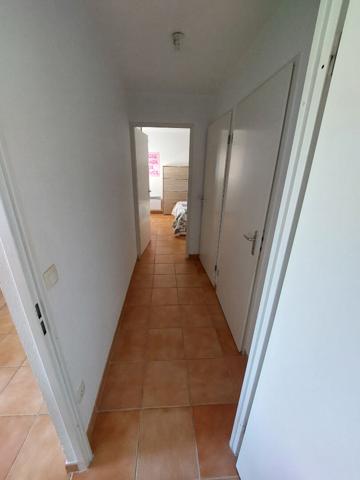 NARBONNE, Appartement MEUBLE 2 pièces avec terrasse + place de parking