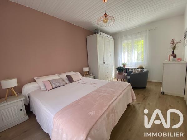 Maison à vendre 4 pièces 93 m² Saint-Médard-en-Jalles