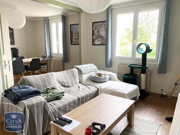 Maison à louer 2 pièces 70.66m²