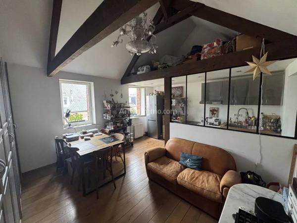Vente                                                      Appartement
                        
                     2 pièces                      41 m2                     à Dinan