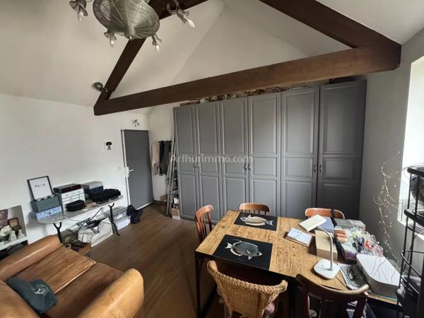 Vente                                                      Appartement
                        
                     2 pièces                      41 m2                     à Dinan