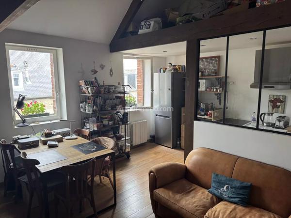 Vente                                                      Appartement
                        
                     2 pièces                      41 m2                     à Dinan
