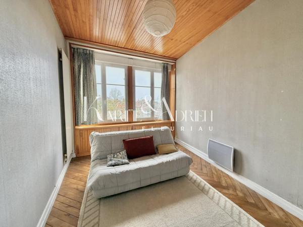 CHARME ET AUTHENTICITÉ POUR CETTE MAISON BOURGEOISE DE CENTRE VILLE