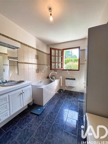 Maison à vendre 7 pièces 155 m² Verneuil-en-Halatte