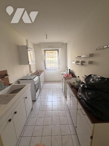 DIJON – À DEUX PAS DE LA PLACE WILSON – APPARTEMENT 4 PIÈCES AVEC BALCONS, CAVE ET PARKING