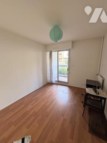 DIJON – À DEUX PAS DE LA PLACE WILSON – APPARTEMENT 4 PIÈCES AVEC BALCONS, CAVE ET PARKING