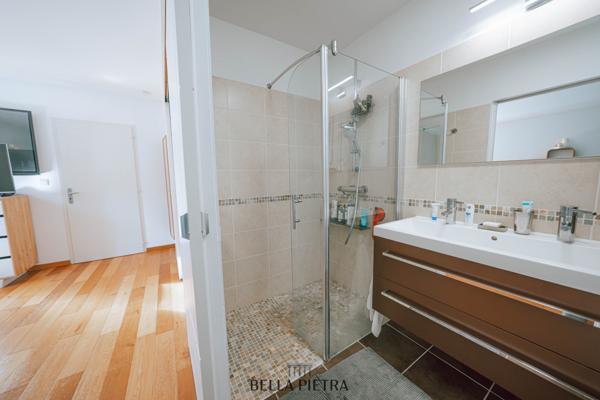 Grabels (34790) Maison contemporaine de plain-pied - Élégance, volumes et art de vivre à Grabels