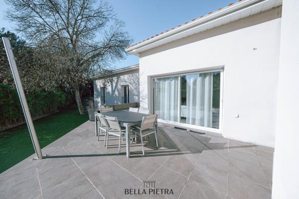 Grabels (34790) Maison contemporaine de plain-pied - Élégance, volumes et art de vivre à Grabels