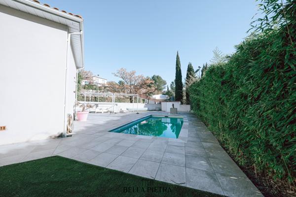 Grabels (34790) Maison contemporaine de plain-pied - Élégance, volumes et art de vivre à Grabels