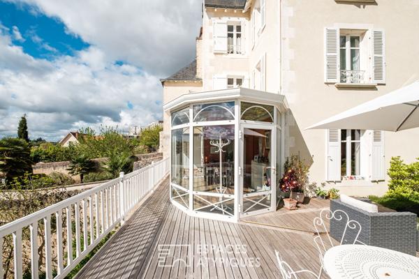 Maison avec vue imprenable sur Poitiers proche Tison