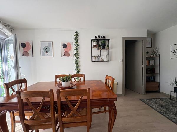 Appartement Tonnay Charente 5 pièce(s)