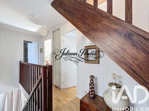 Maison à vendre 5 pièces 129 m² Épône