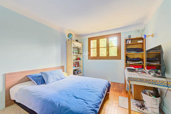 Appartement 4 pièces à vendre à Saint-Germain-en-Laye 420 000 € **  - Référence  18447