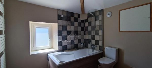 Maison à vendre 6 pièces SAINT CHRISTOPHE SUR ROC (79)