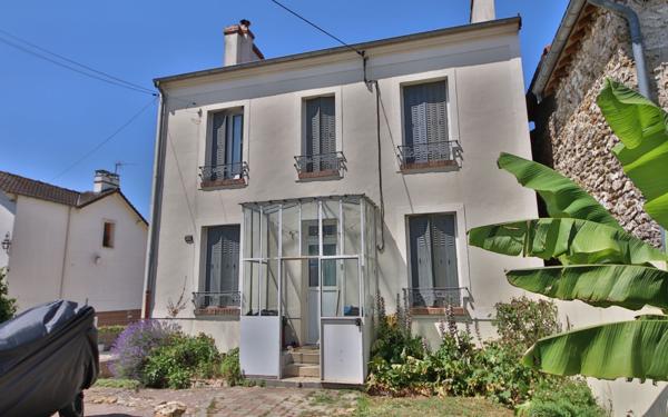 Maison à vendre    5 pièces • 120 m2 Chierry