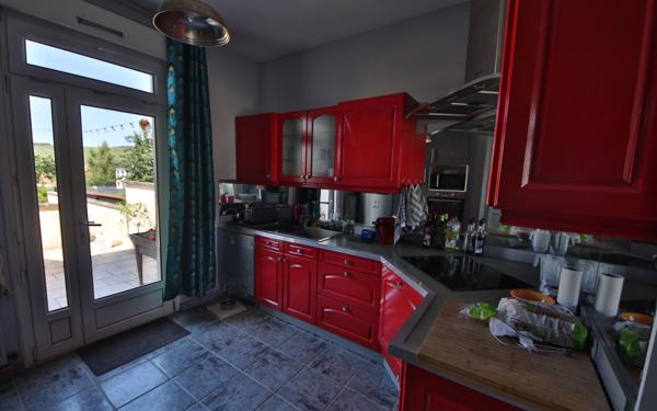 Maison à vendre    5 pièces • 120 m2 Chierry