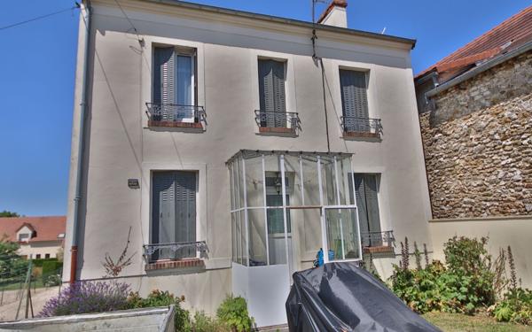 Maison à vendre    5 pièces • 120 m2 Chierry