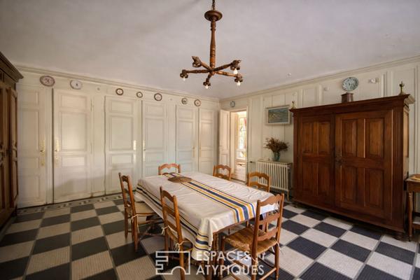 Bâtisse de caractère pour de beaux projets en Basse Ardèche