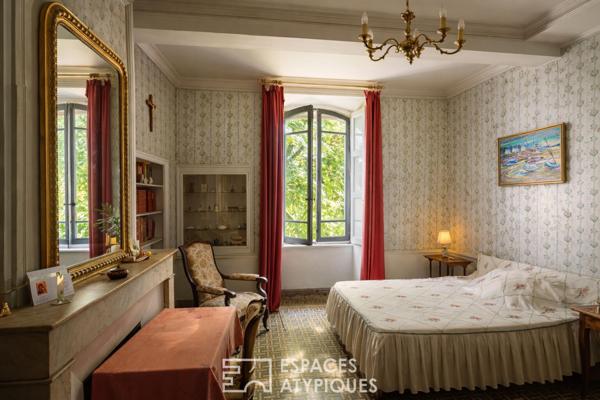 Bâtisse de caractère pour de beaux projets en Basse Ardèche