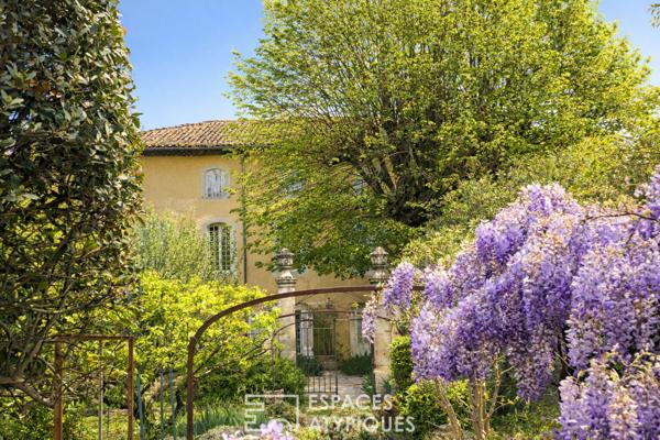 Bâtisse de caractère pour de beaux projets en Basse Ardèche