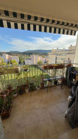 A vendre appartement T4 83 m2 Aubagne