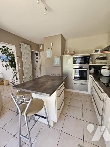 ORVAULT, maison 3 chambres, garage sur parcelle de 410m²