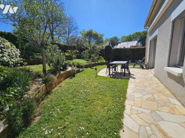 ORVAULT, maison 3 chambres, garage sur parcelle de 410m²