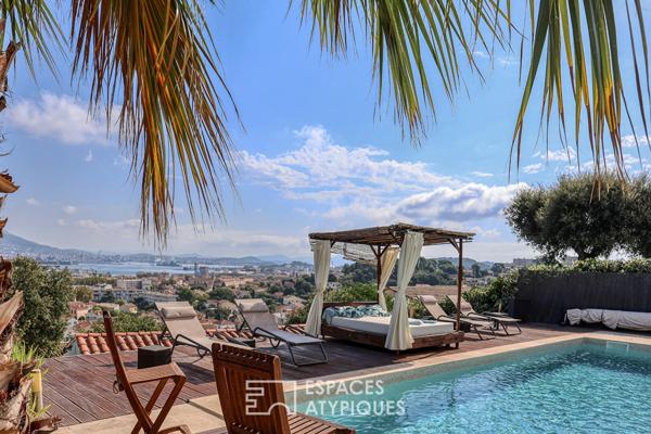 Maison familiale avec vue sur la rade de Toulon