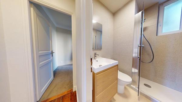 Appartement 3 Pièces 40 M² Métros Daumesnil/Michel Bizot PARIS 12ème arrondissement