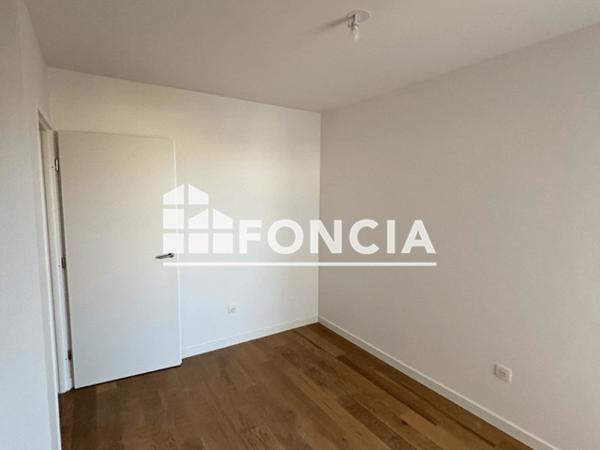 Location Appartement 3 pièces 60 m² - Clichy 92110