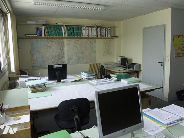 Bâtiment à usage de bureaux