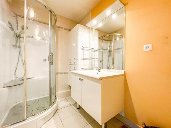 Appartement Les Sables d'Olonne 3 pièces 68.88 m² terrasse proche centre ville et gare
