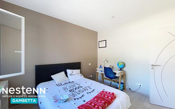 À vendre belle maison de plain-pied avec piscine à Villemade, proche Montauban (82) garage