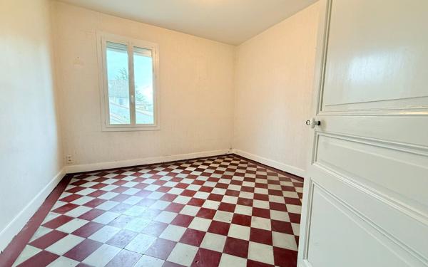 Maison à vendre    6 pièces •  Aire-sur-l'Adour