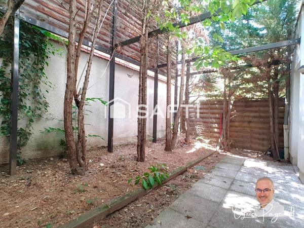 VILLA T5 EN TRIPLEX, MODERNE AUX PORTES DE LYON