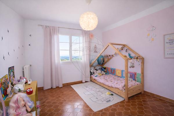 Maison 4 chambre(s) à vendre - Gattières, Alpes-Maritimes - 06
