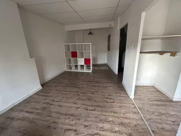 Location Appartement 1 pièces 27 m2 à Aubagne