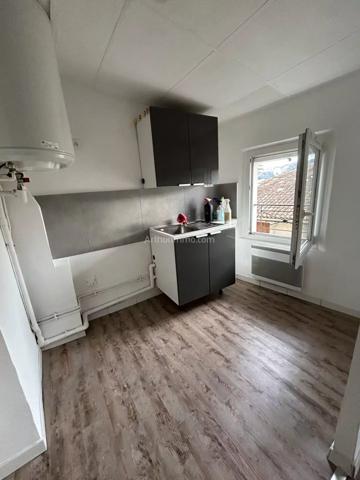 Location Appartement 1 pièces 27 m2 à Aubagne