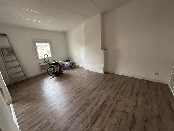 Location Appartement 1 pièces 27 m2 à Aubagne